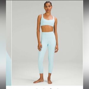 Lululemon aligns icing blue - lined